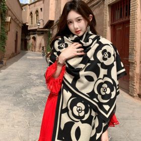 Retro High Sense Artificial Cashmere Scarf (Option: Camellia Black Rice-No Specifications)